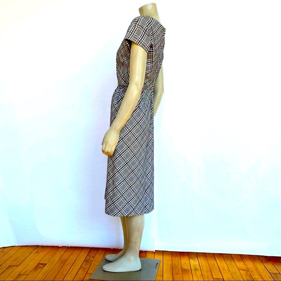 Vintage Beautiful Dress - Picture 3 of 10